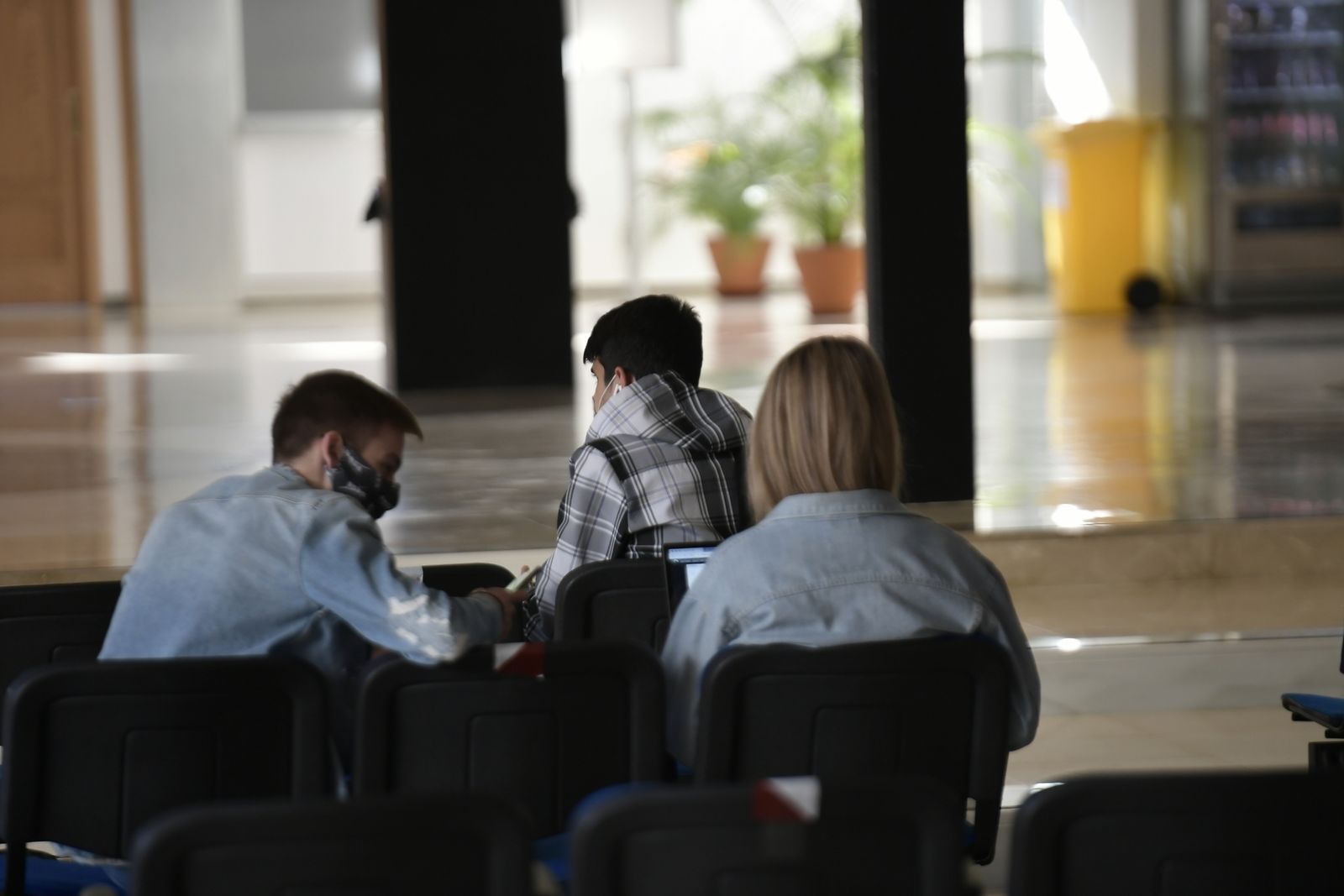 Cierre de la Universidad de Granada: Así es el primer día sin clases por el coronavirus