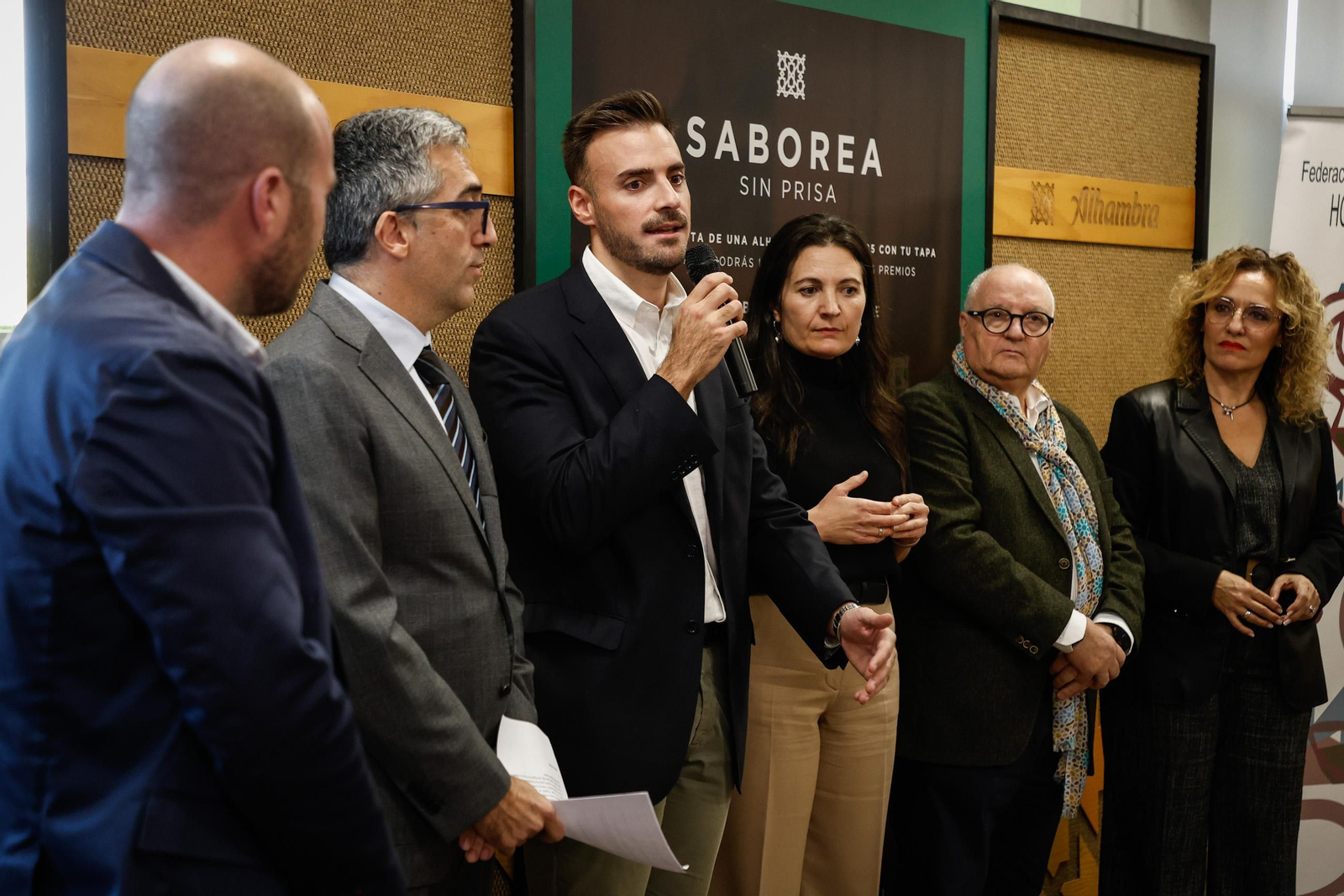 Las tapas, los chefs y la gala de premios de Saborea Sin Prisa de Cervezas Alhambra, en imágenes