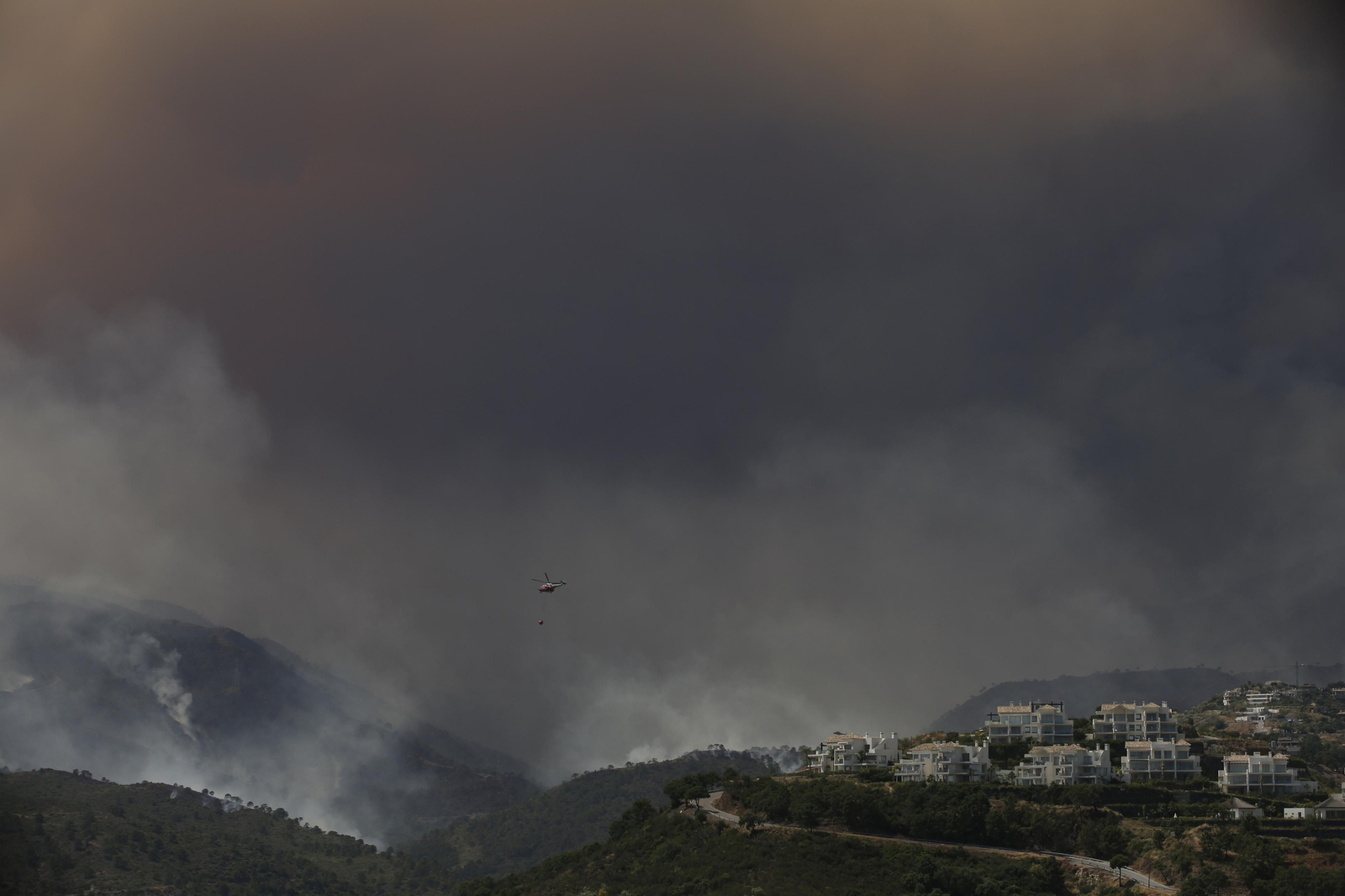 Las fotos de la evolución del incendio de Sierra Bermeja