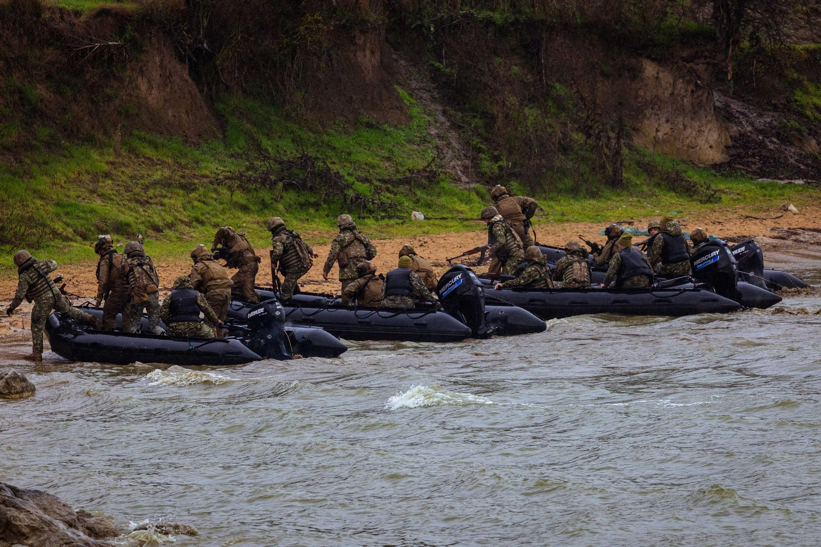 Así trabaja la Infantería de Marina desplegada en Rumanía