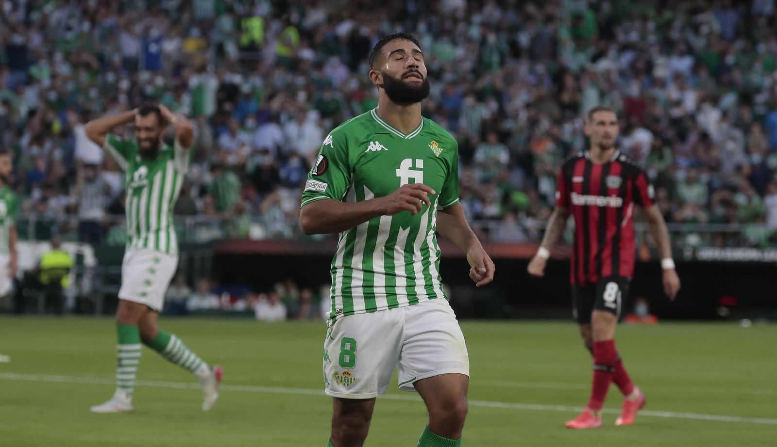 Las imágenes del Betis contra el Bayern Leverkusen
