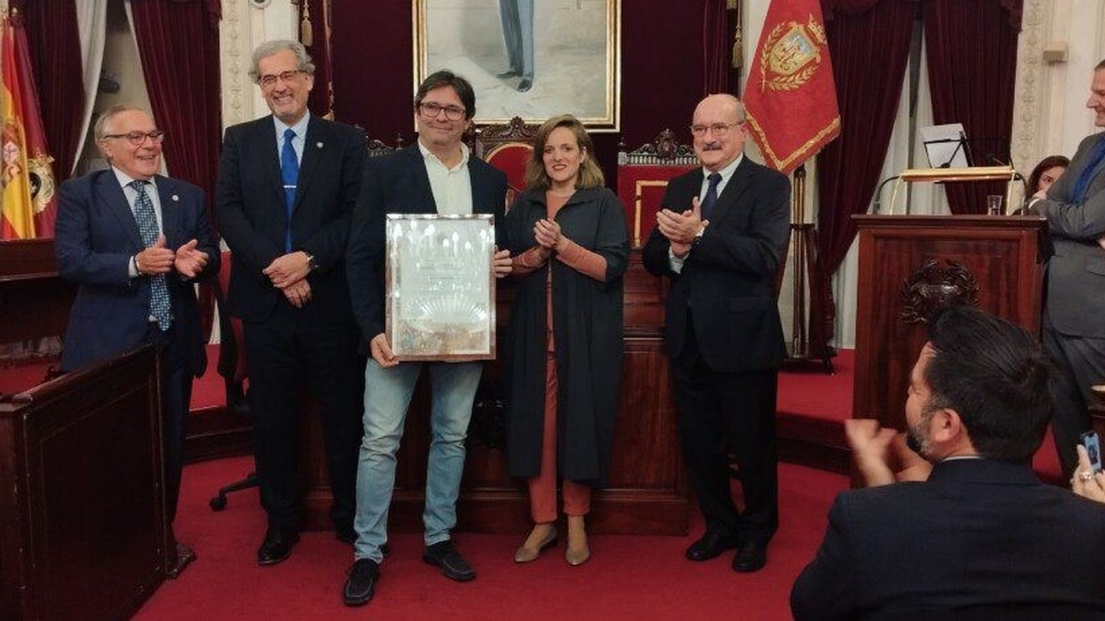 El pintor Cecilio Chaves, galardonado con el Premio Gaditano del año en el Área Artística.