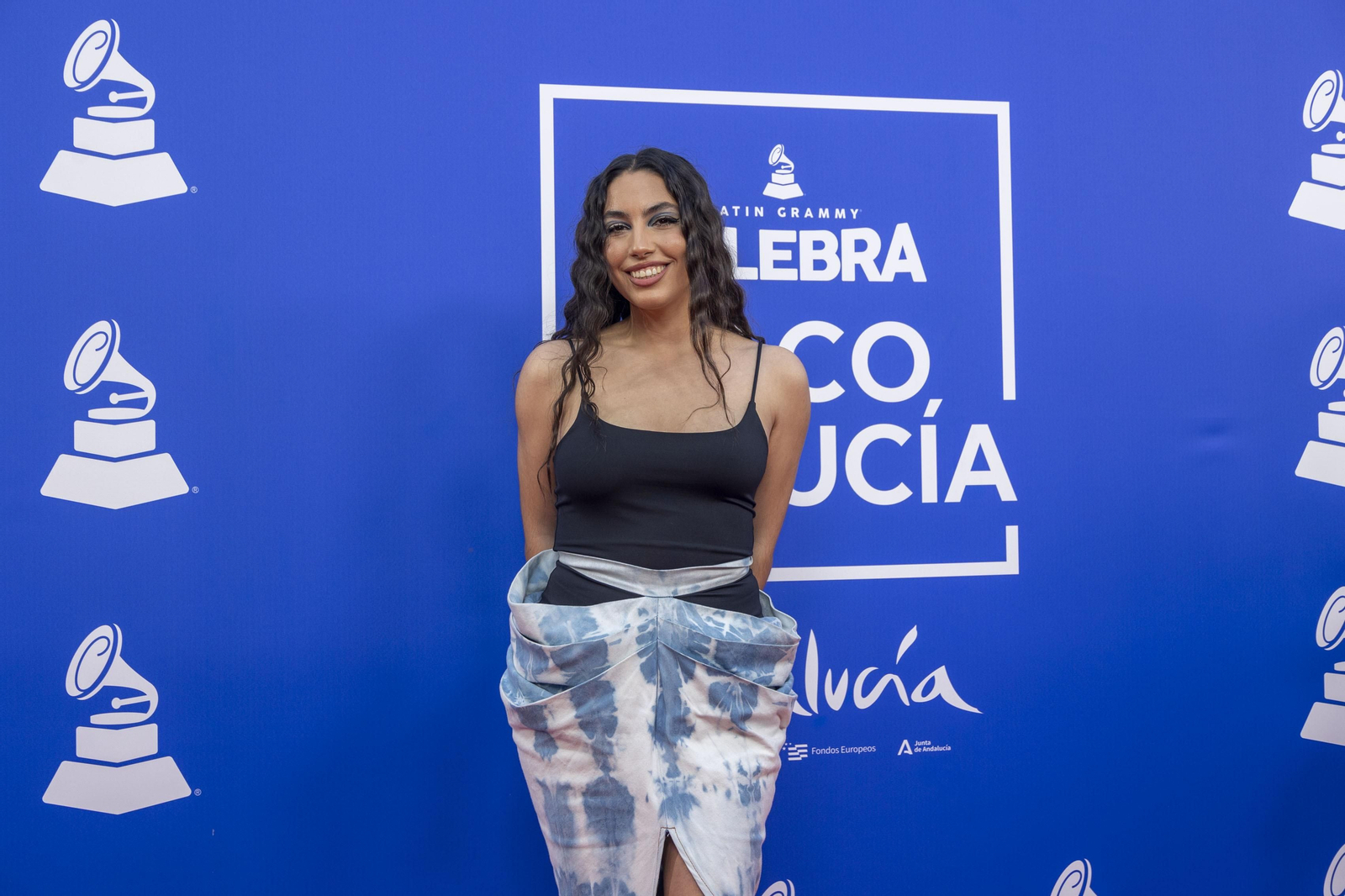 Las imágenes de la alfombra roja en el Falla con el homenaje de los Latin Grammy a Paco de Lucía