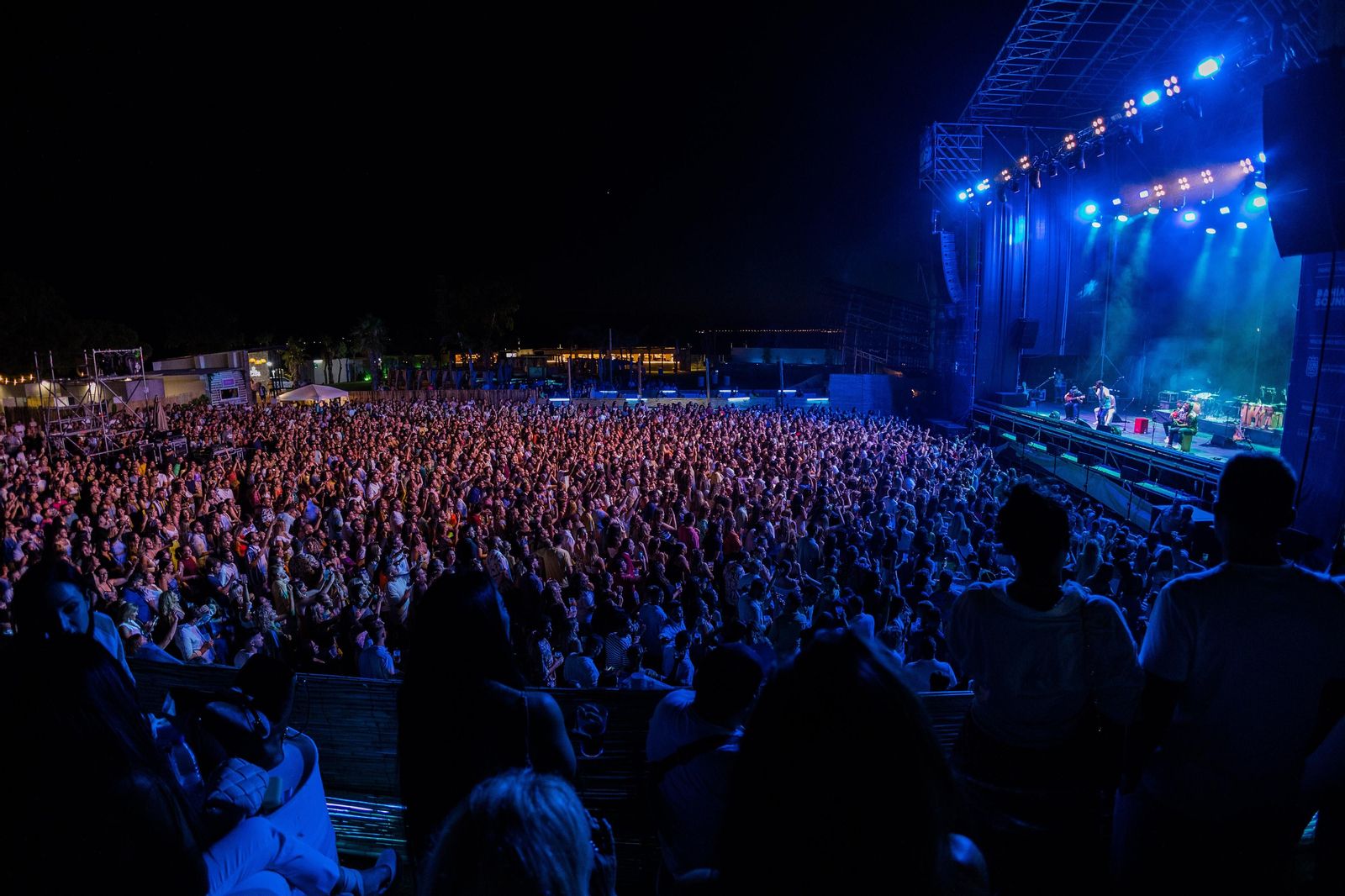 Raúle, en concierto en el Bahía Sound de San Fernando