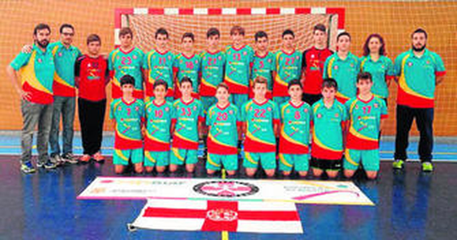 Equipo infantil del Cajamar CD Urci Almería que rozó la proeza en La Roca del Vallès.