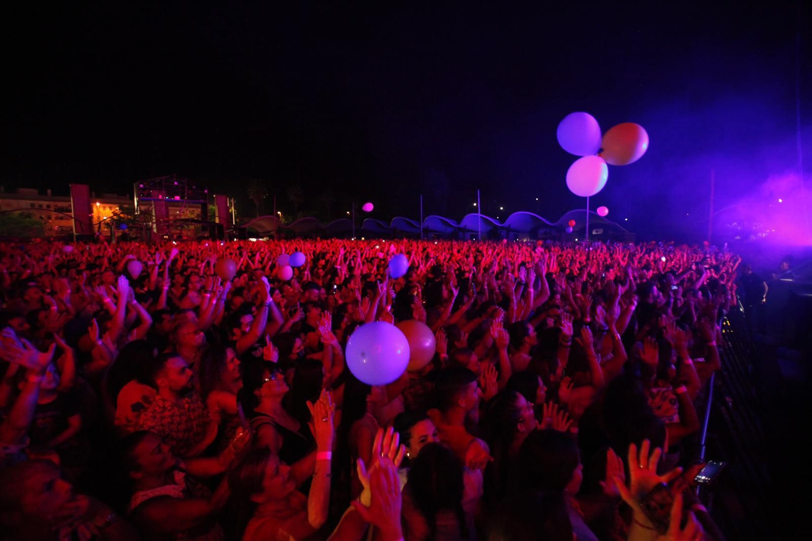 Las mejores imágenes del concierto de Manuel Carrasco en Isla Cristina