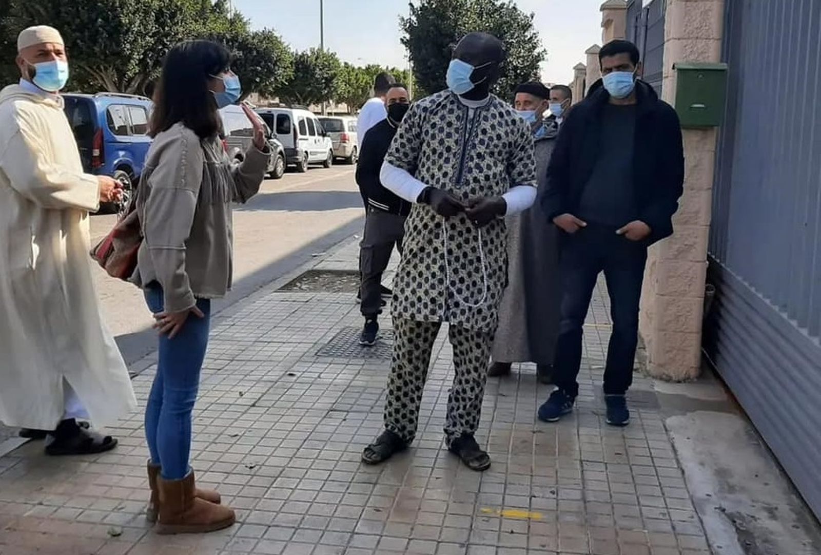 El Distrito Sanitario Poniente informa sobre vacunación en una mezquita de El Ejido.