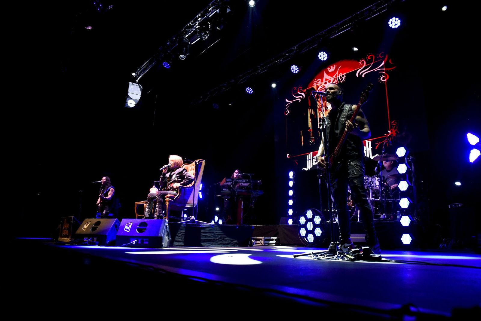 Las fotos del concierto de Medina Azahara en La Línea