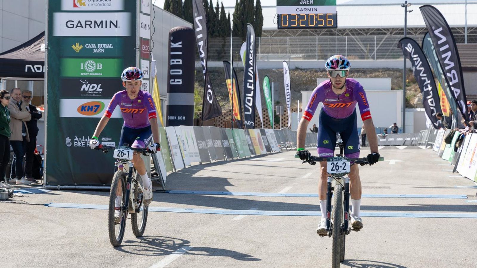 En imágenes: la Andalucía Bike Race llega a Jaén en su tercera etapa