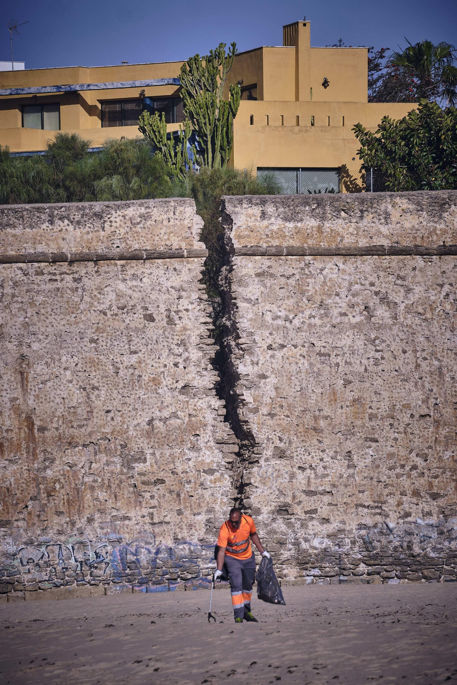 Playa de La Muralla de El Puerto