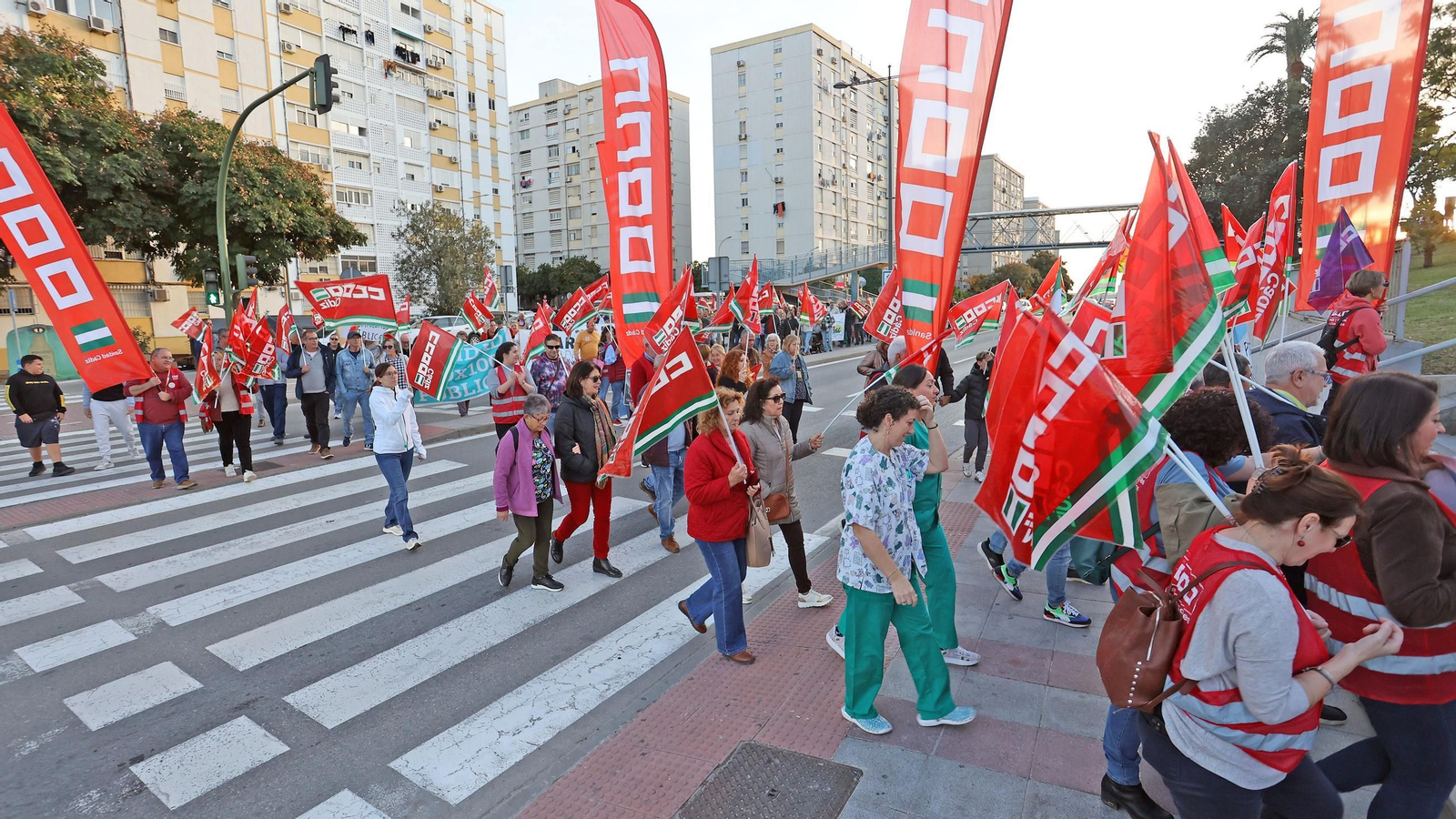 Concentración por la sanidad pública y la atención primaria en el Hospital de Jerez