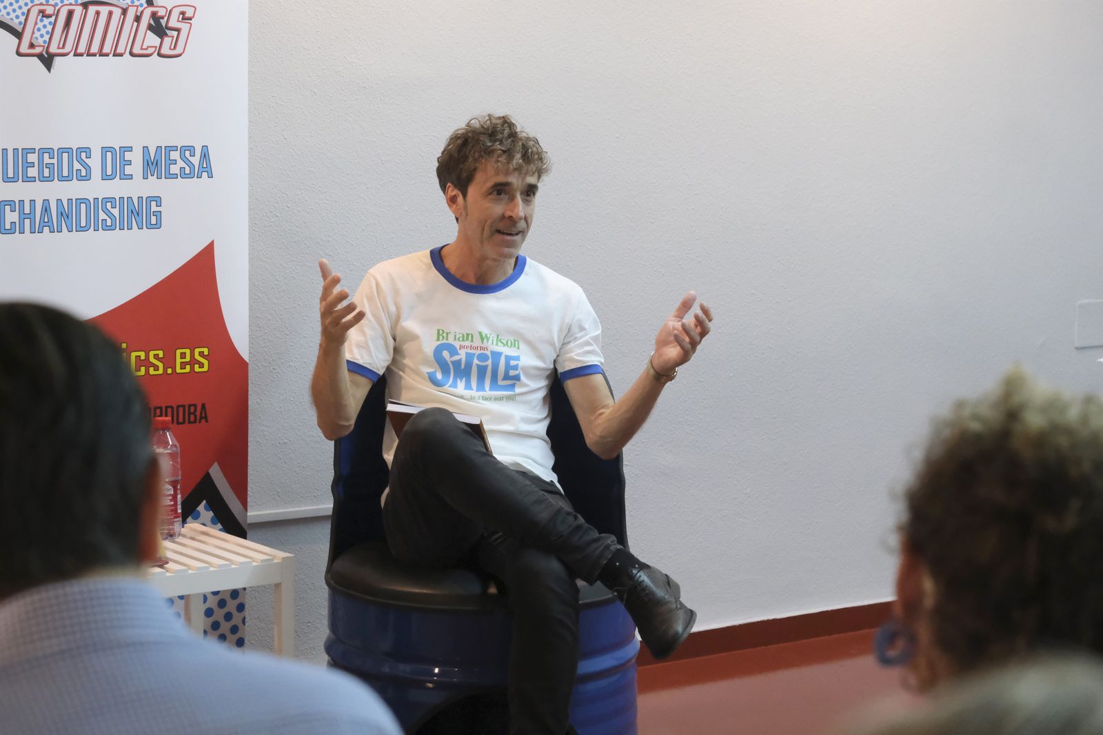 La presentación de 'Los artistas del hambre', de Fernando González Viñas, en imágenes