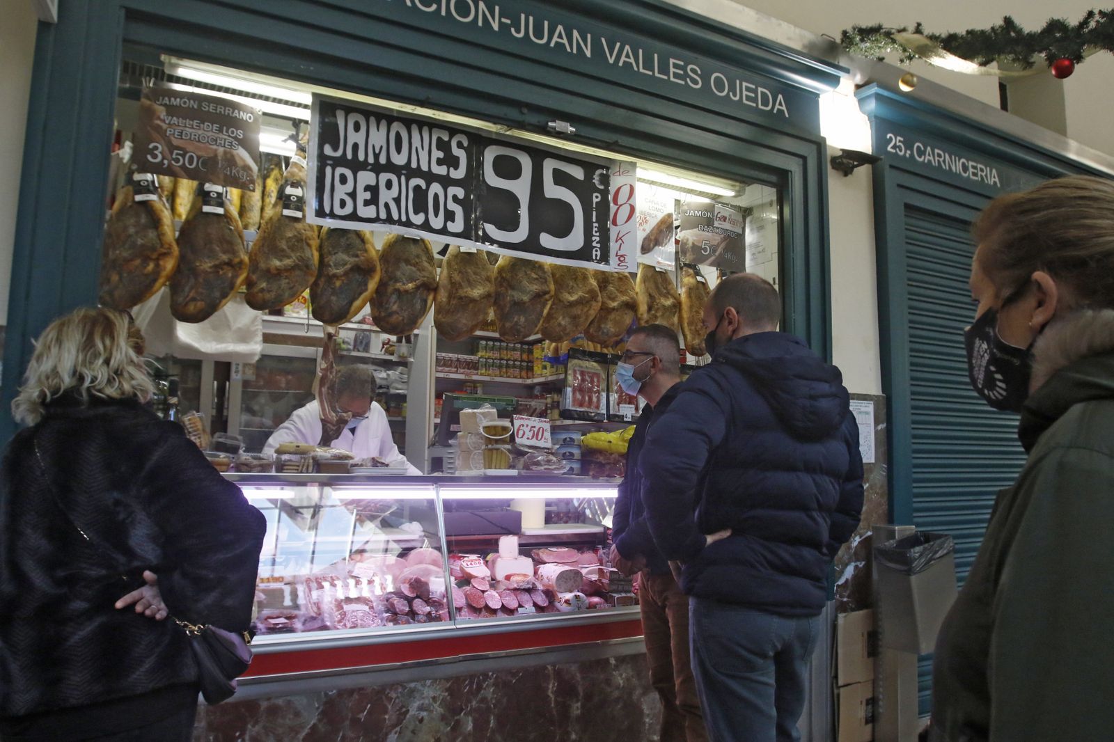 Los preparativos de las comidas de Navidad en Córdoba, en fotografías