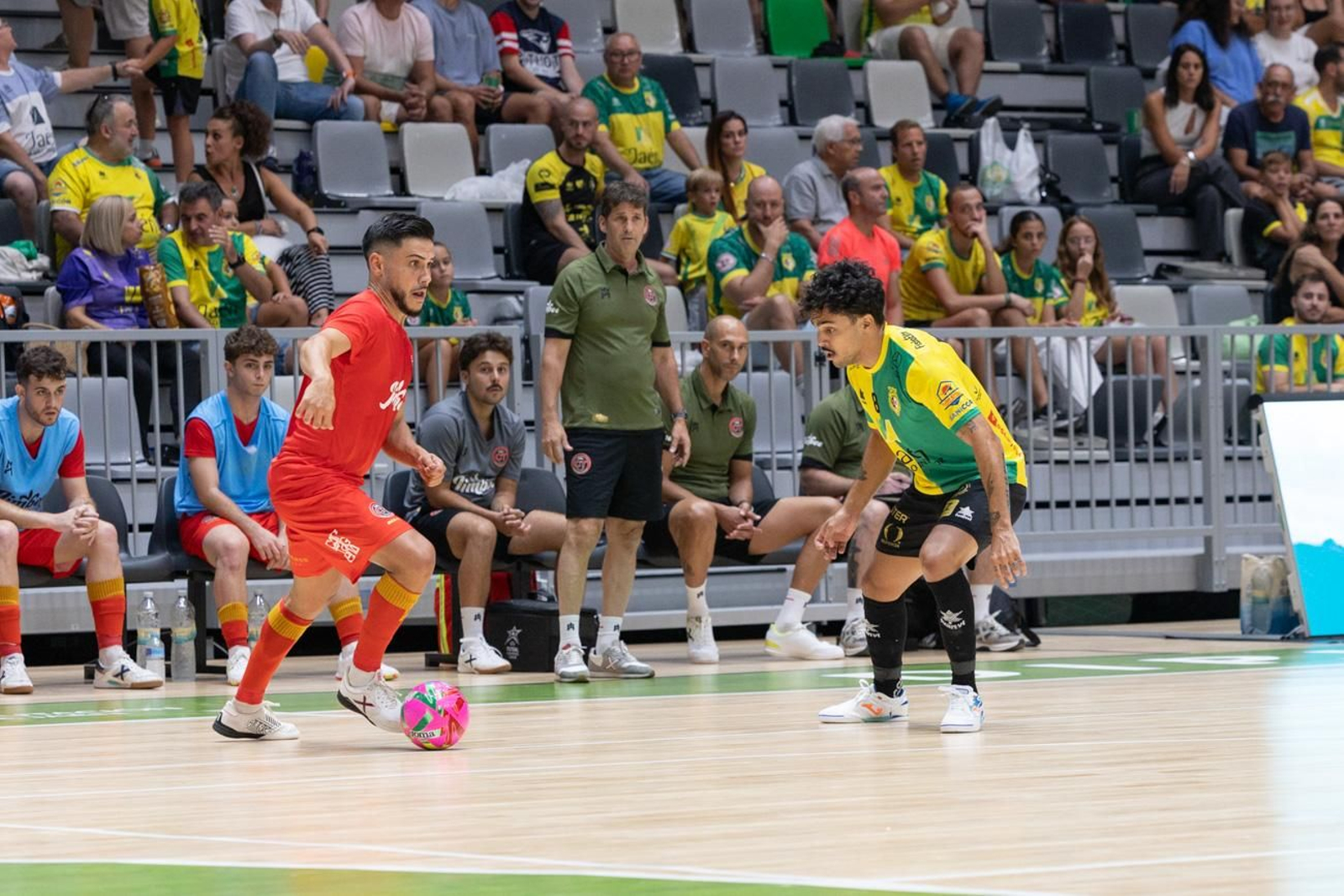 Las mejores fotos del XIV Trofeo del Olivo entre Jaén Paráiso Interior FS y Jimbee Cartagena