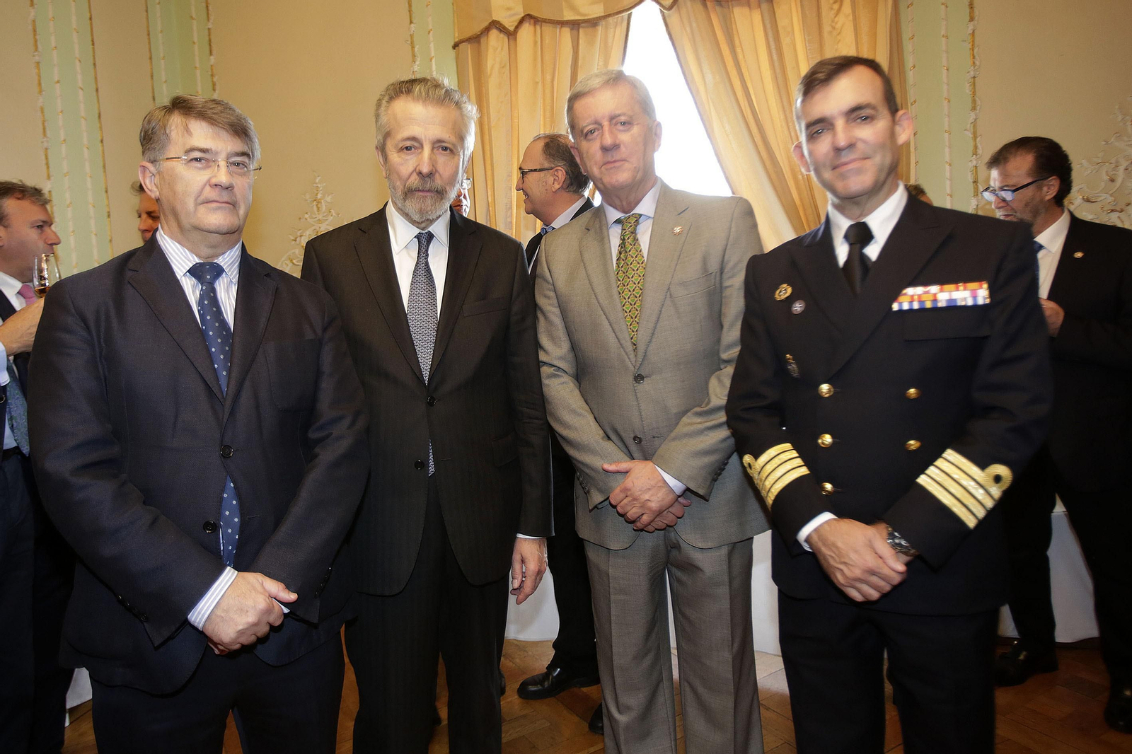 Homenaje a José Pedro Pérez-Llorca