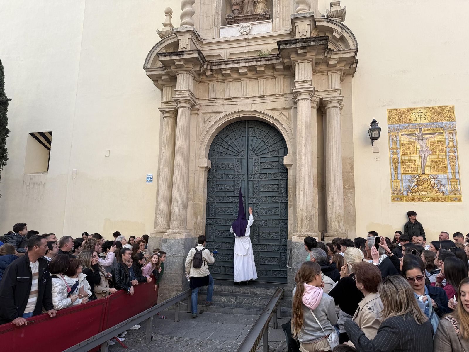 La procesión de la Santa Faz de Córdoba, en imágenes