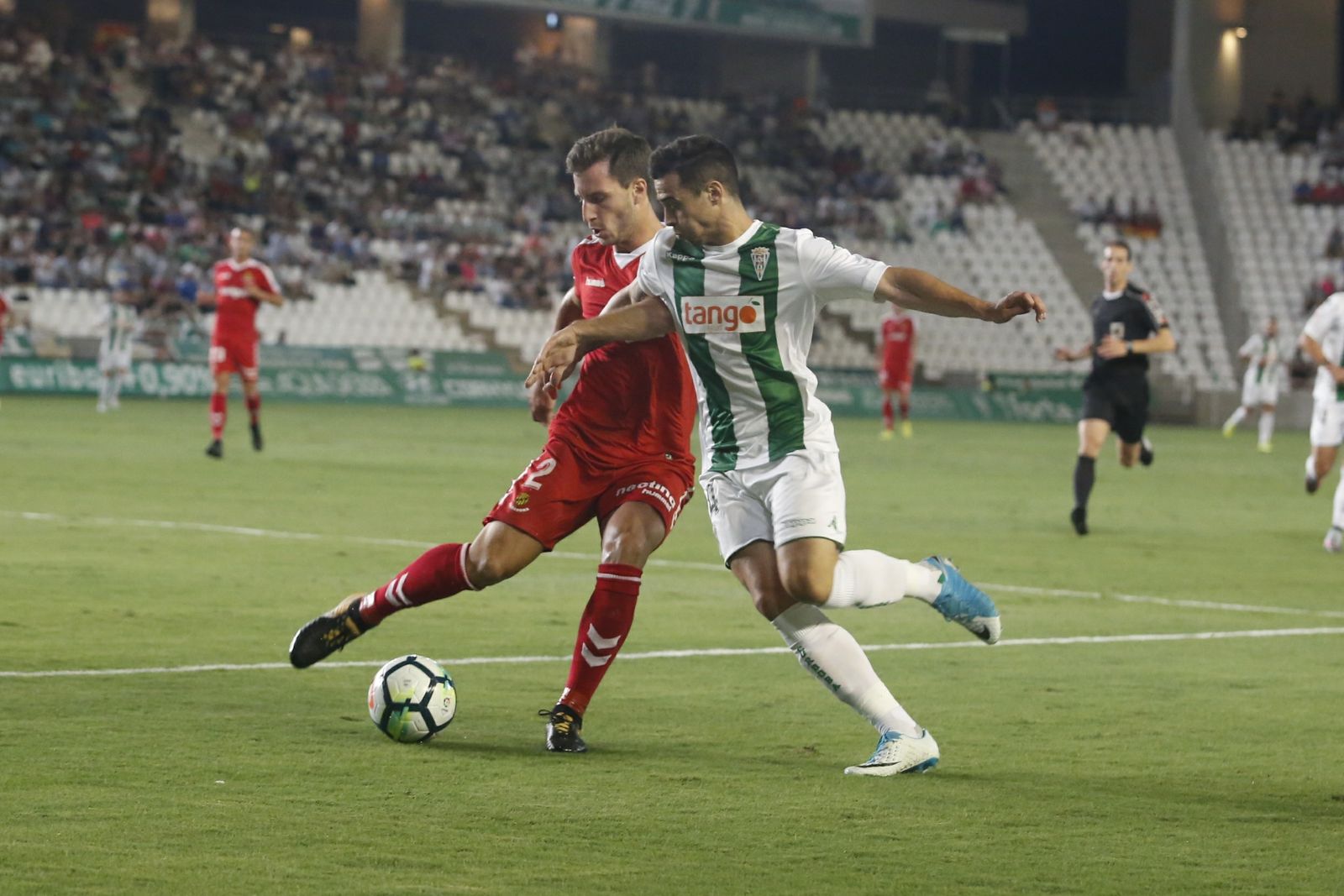 El Córdoba-Nástic, en imágenes