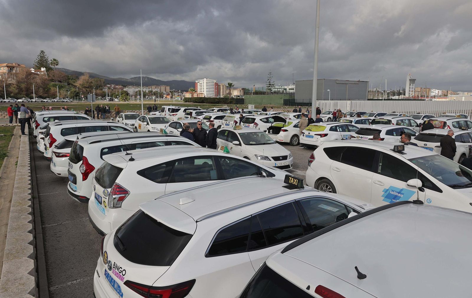 Fotos de las protestas de los taxistas en Algeciras