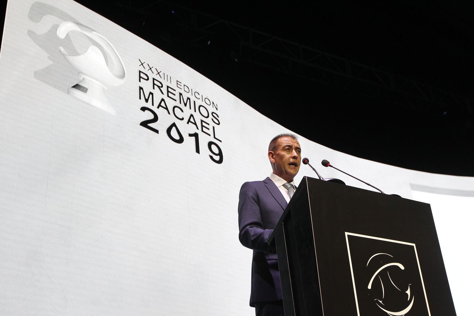 El presidente de AEMA, Jesús Posadas, puso el broche a la gala con su discurso, el primero tras su elección.