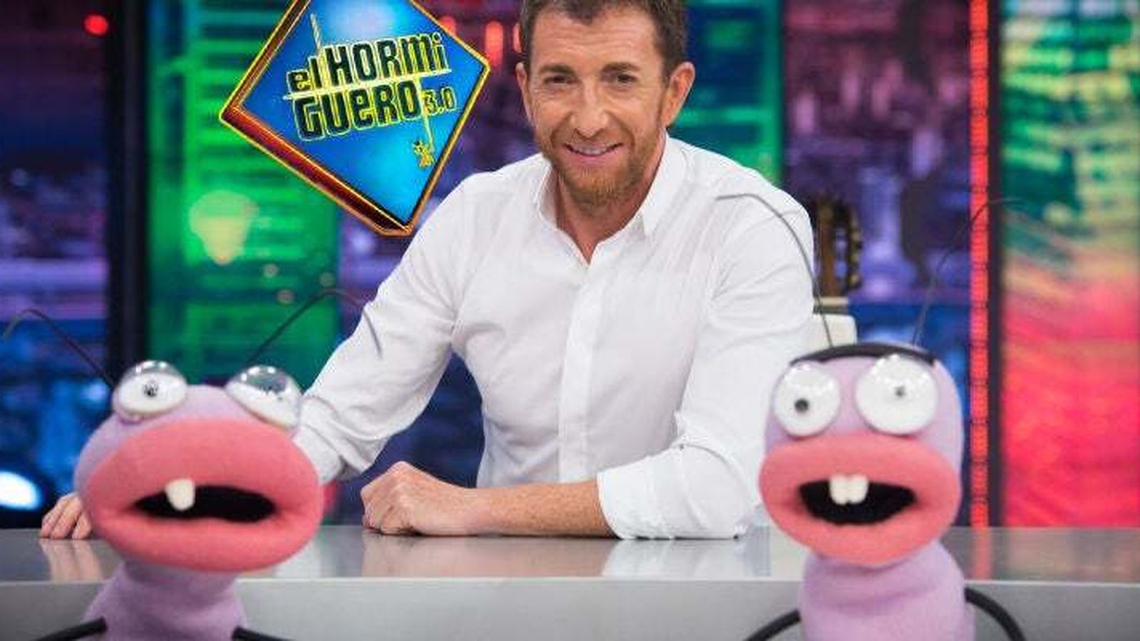 Pablo Motos presentando 'El Hormiguero' junto a Trancas y Barrancas. /ANTENA 3