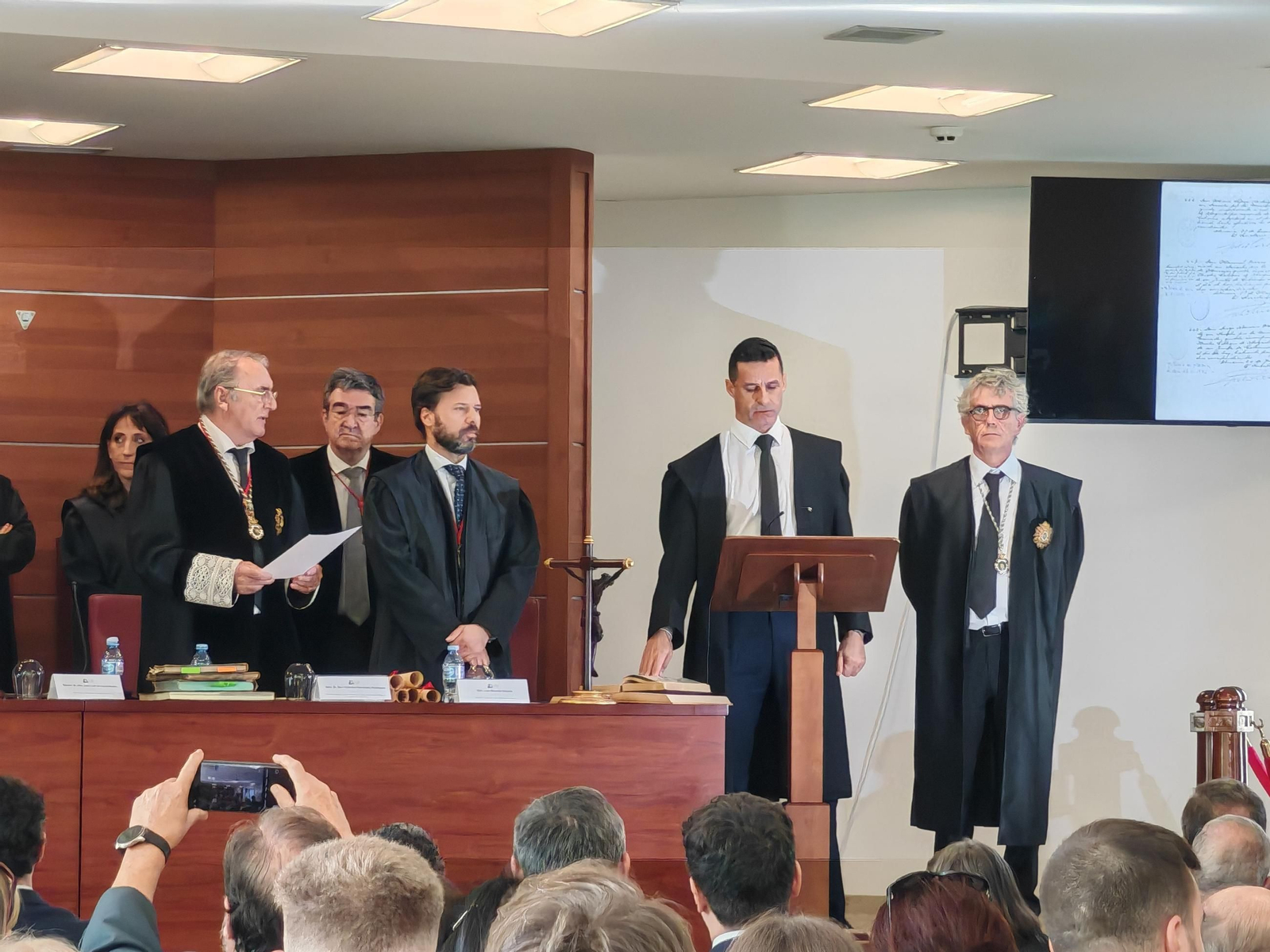 Actos del Colegio de Abogados por Santa Teresa.