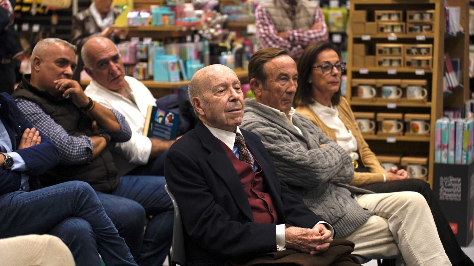 Fotos de la presentacion del libro de Alfonso Escuadra
