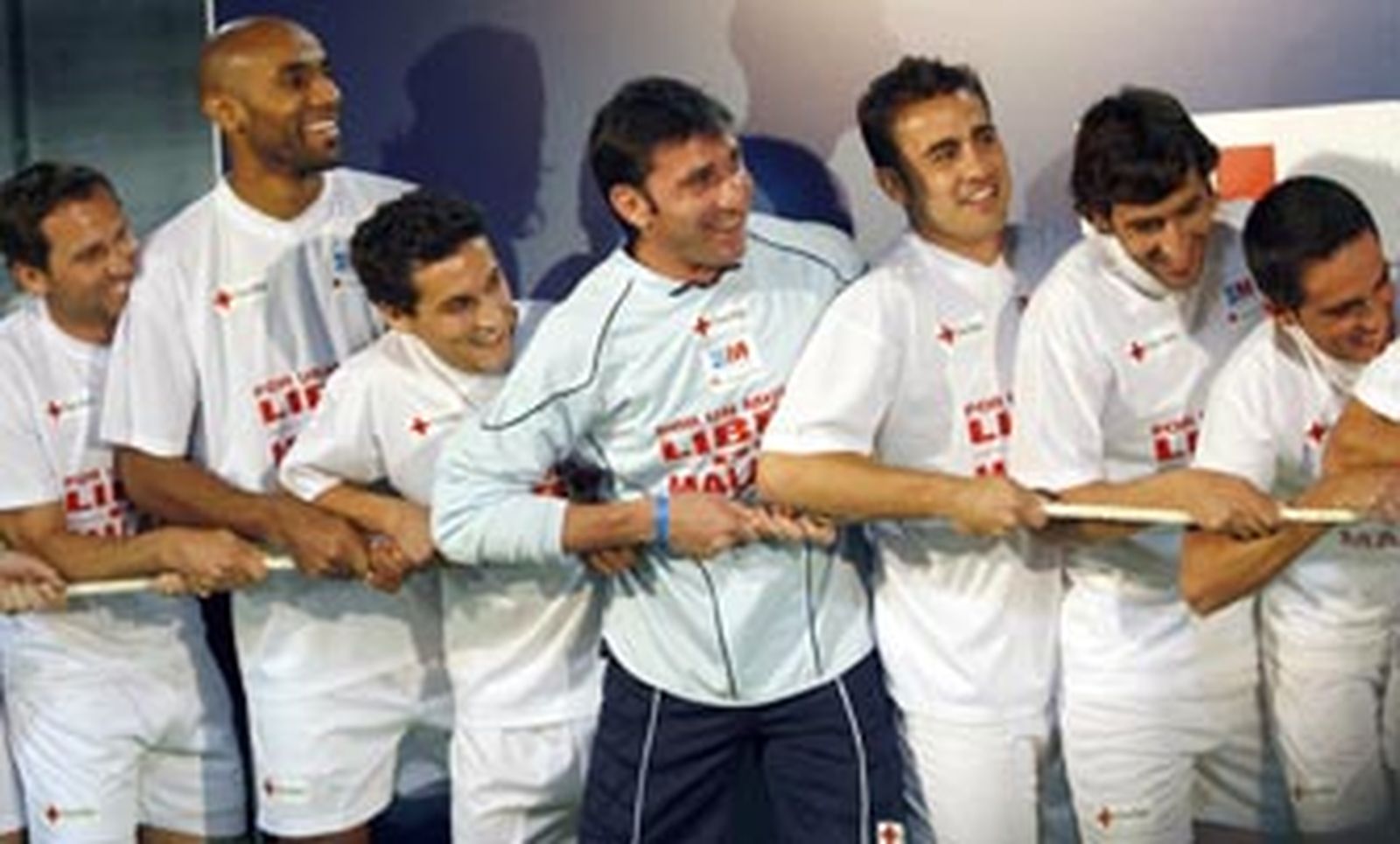 Nadal derrota a Casillas en el duelo solidario contra la malaria con ayuda de múltiples deportistas