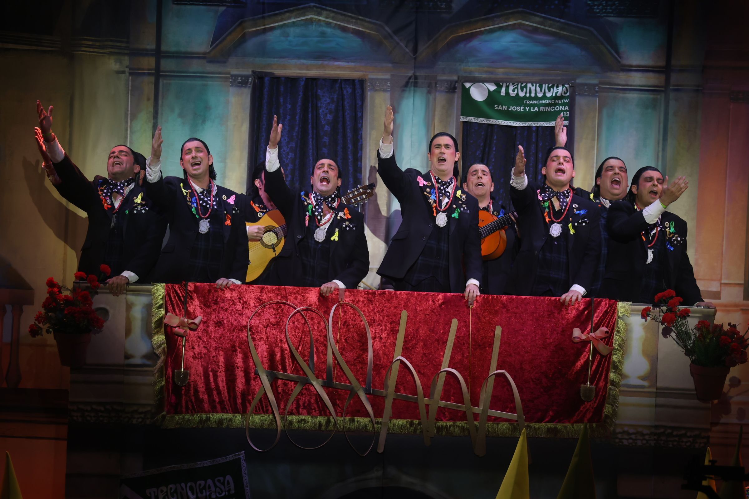 El Bizcocho cuenta su triunfo en el Carnaval de Cádiz en el Club Victoria