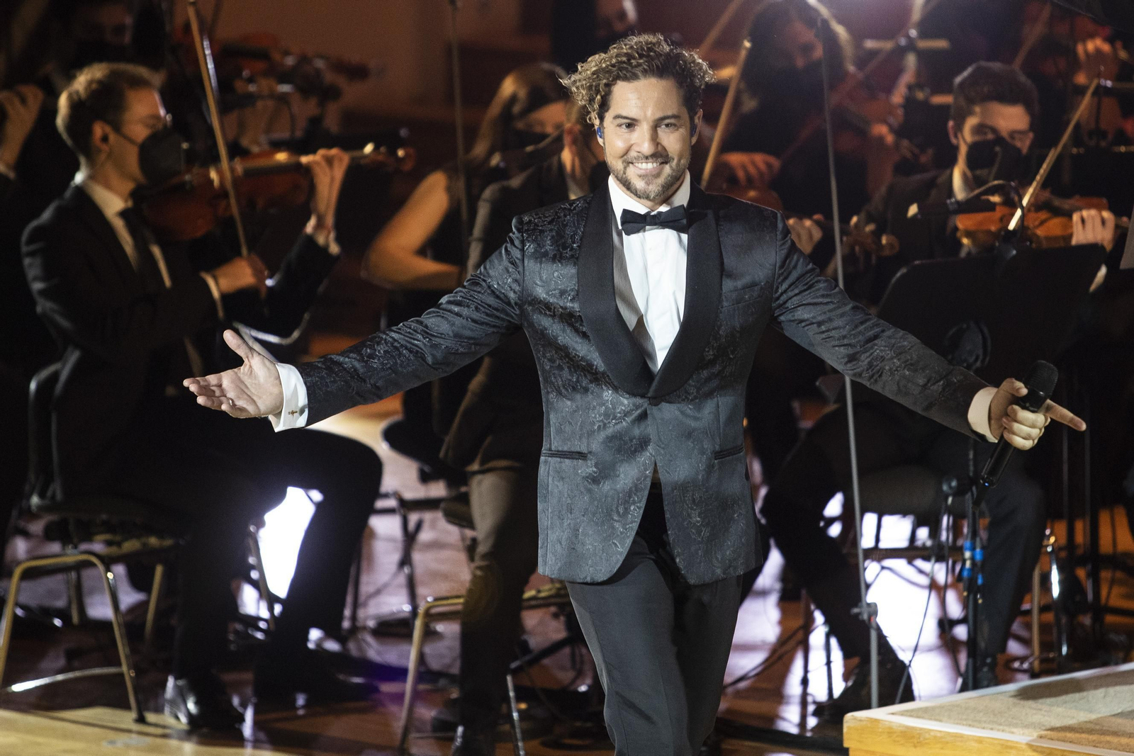 El concierto de  David Bisbal Filarmónico by Cosentino en Granada, en imágenes