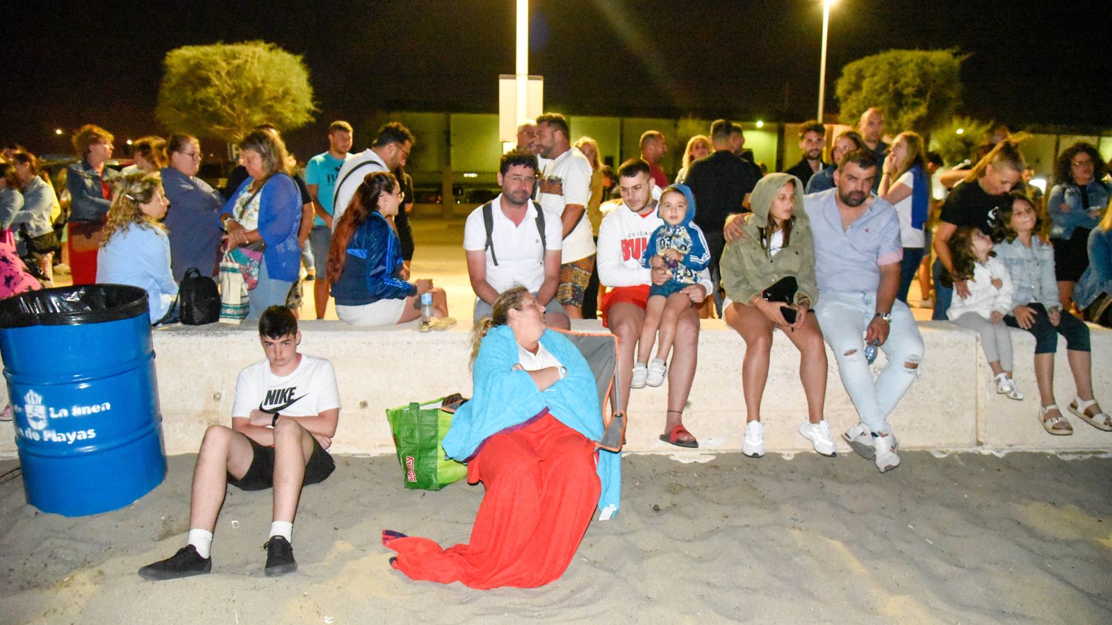 Fotos de la hoguera de San Juan en La Línea