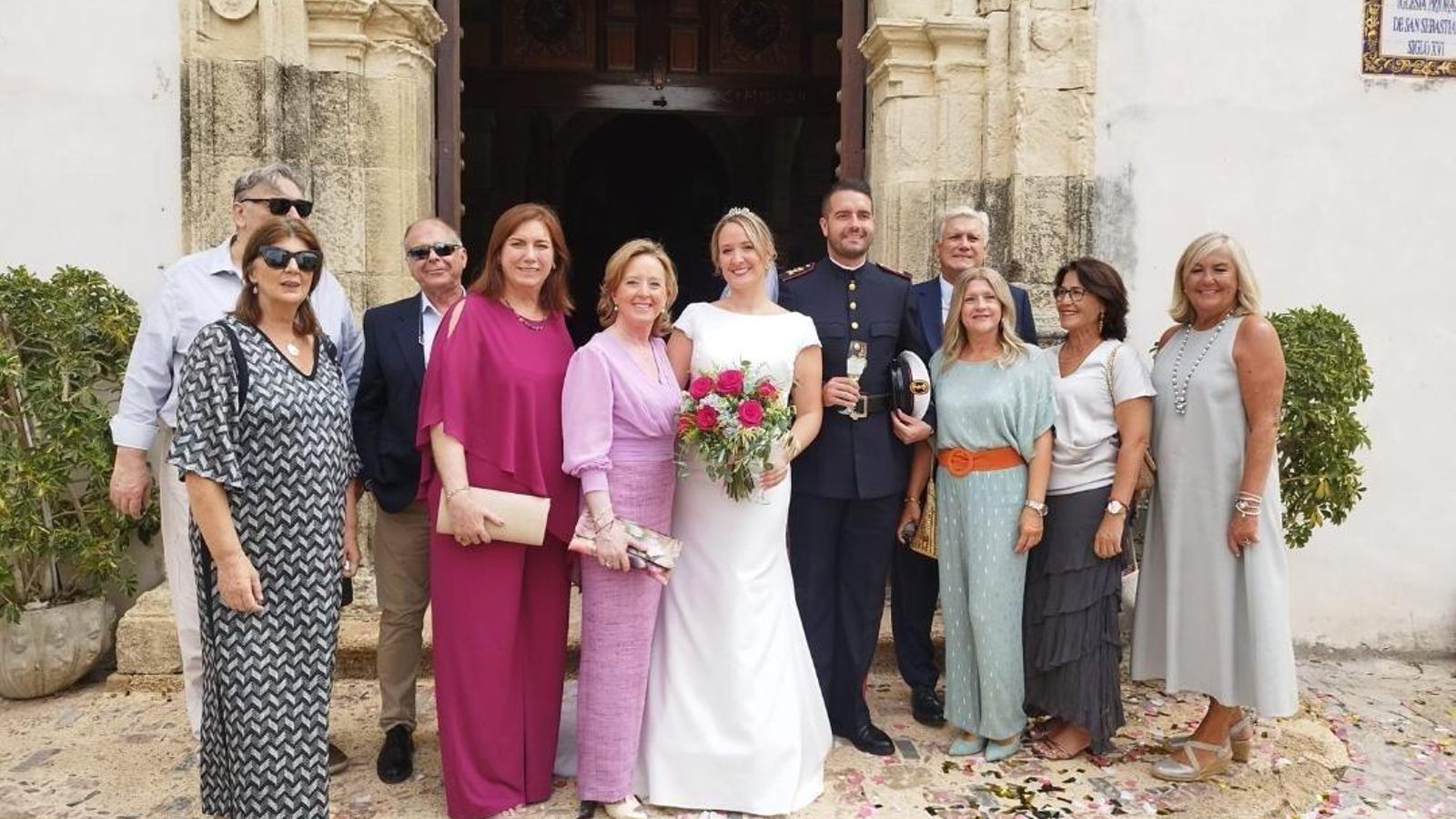 Luis Fernández-Llebrez, Carmen Cerviño, Juan José Rodríguez, Inmaculada Fernández-Llebrez, Rocío Rodríguez, María Ruiz, Carlos y Juana Carlos Fernández-Llebrez, Marisa García, María José Torres y Marita Mellado. Luis Fernández-Llebrez, Carmen Cerviño, Juan José Rodríguez, Inmaculada Fernández-Llebrez, Rocío Rodríguez, María Ruiz, Carlos y Juana Carlos Fernández-Llebrez, Marisa García, María José Torres y Marita Mellado.