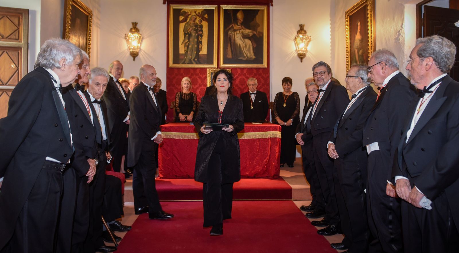 Ingreso como académica de Eva Díaz Pérez