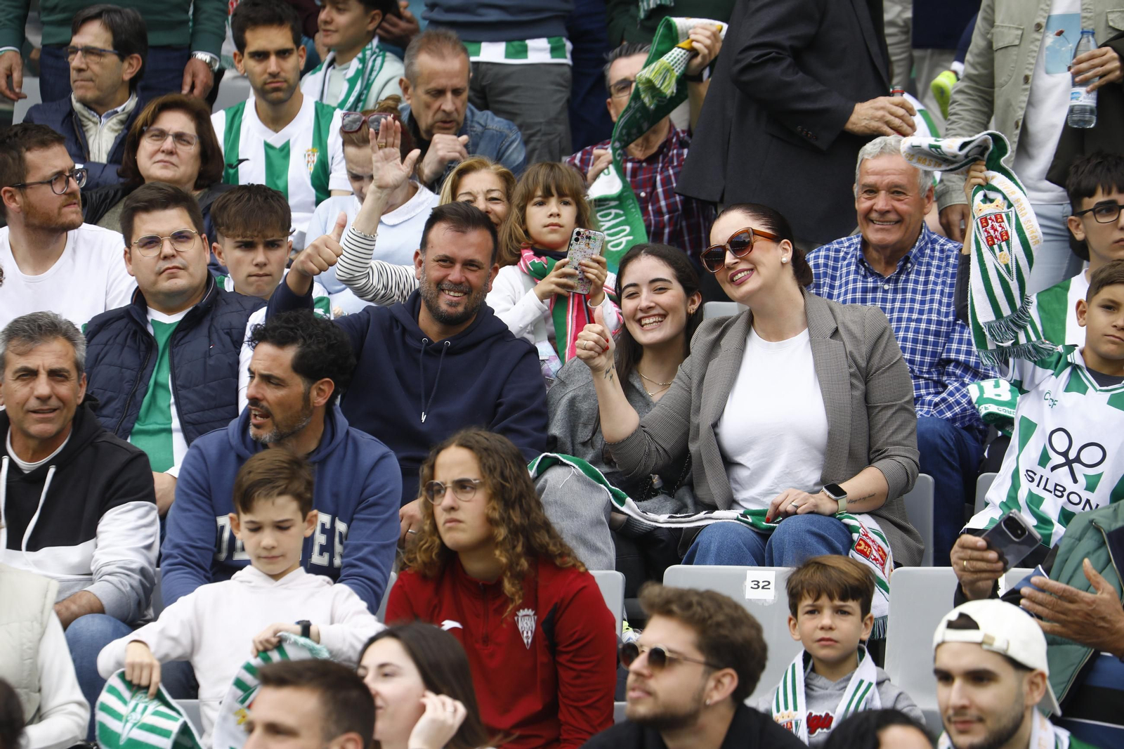 Las mejores fotos del imponente ambiente en El Arcángel para el Córdoba CF - Real Oviedo