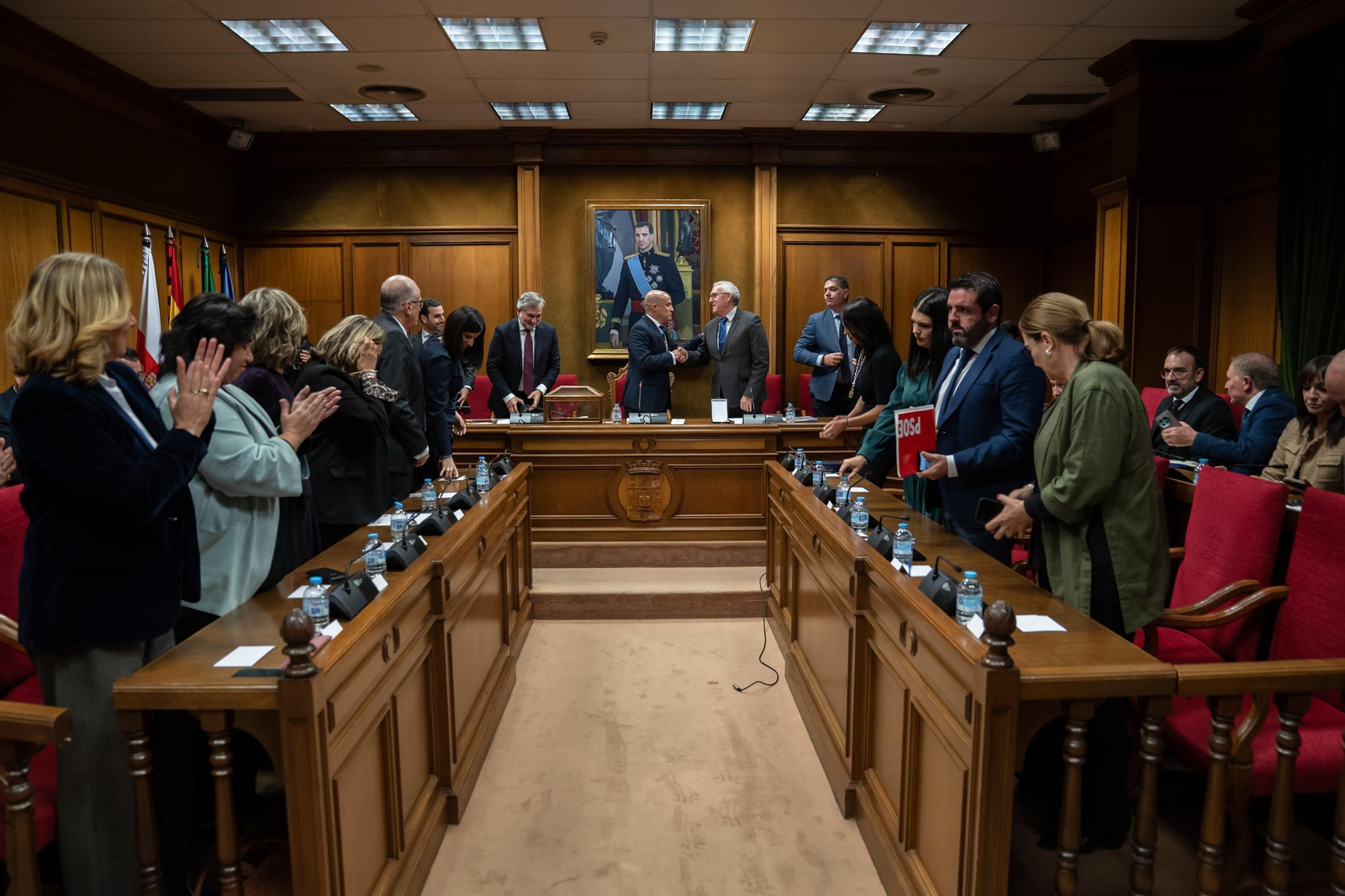 Así se ha vivido la investidura del nuevo presidente de la Diputación Provincial de Almería