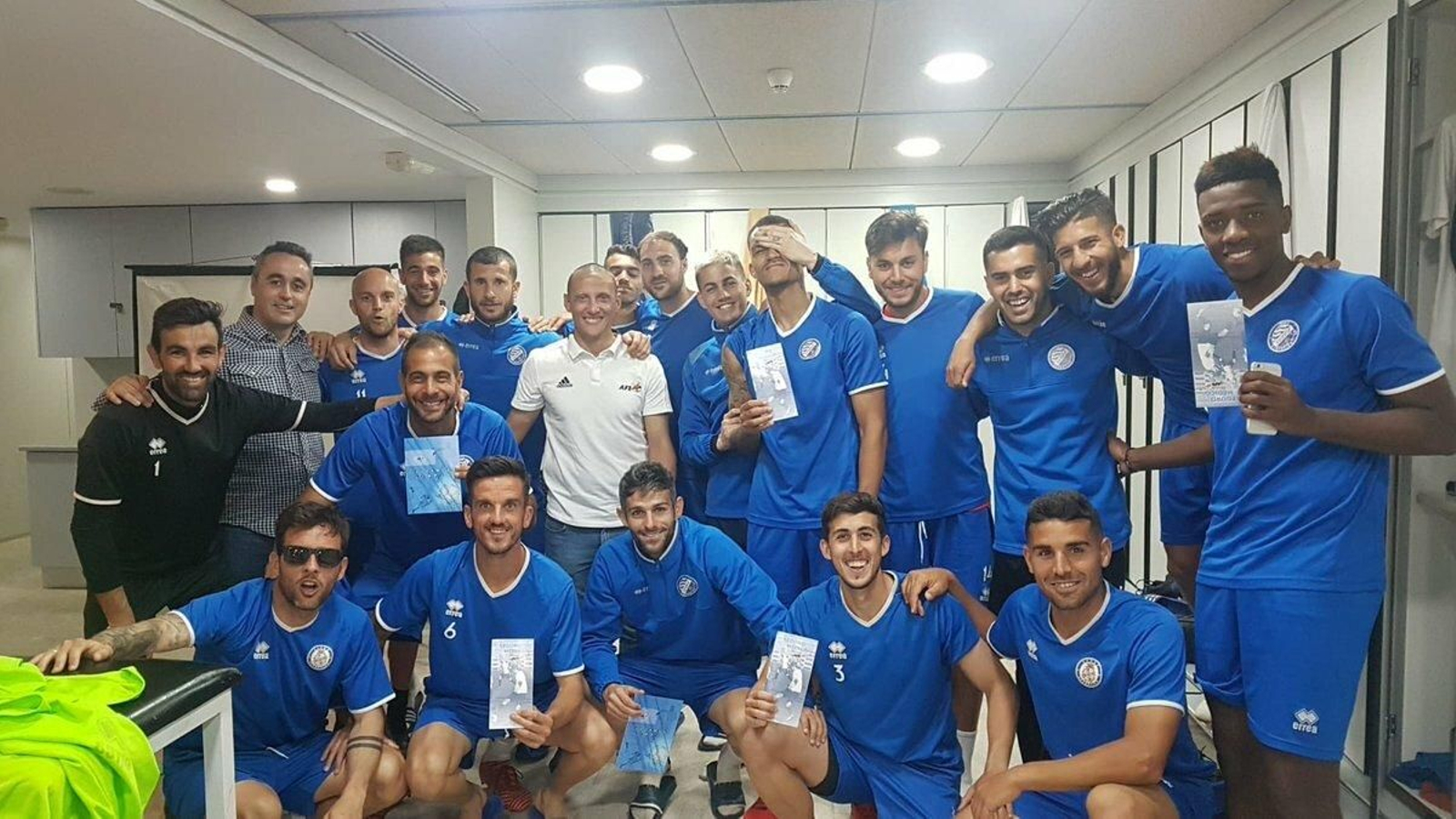 Jorge Luque y Antonio Saiz, con la plantilla azulina en Chapín