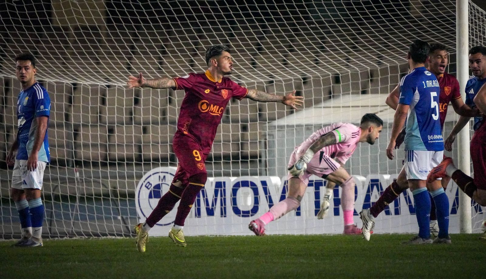 Imágenes del partido entre el Xerez CD - Linares