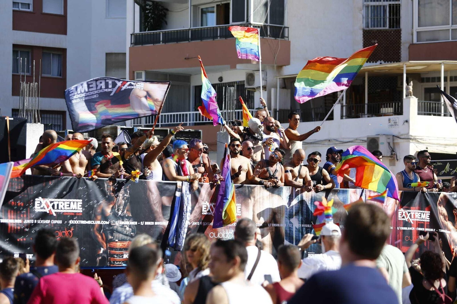 Las mejores imágenes del desfile Pride en Torremolinos
