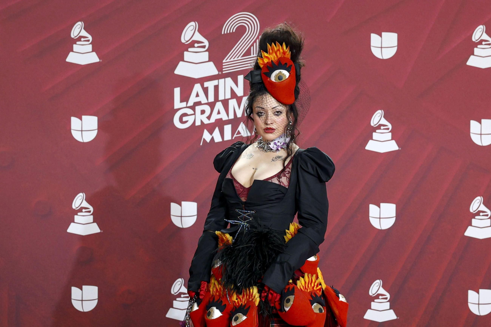 Todos los famosos, tendencias y curiosidades en la alfombra roja de la 25 edición de los Grammy Latinos