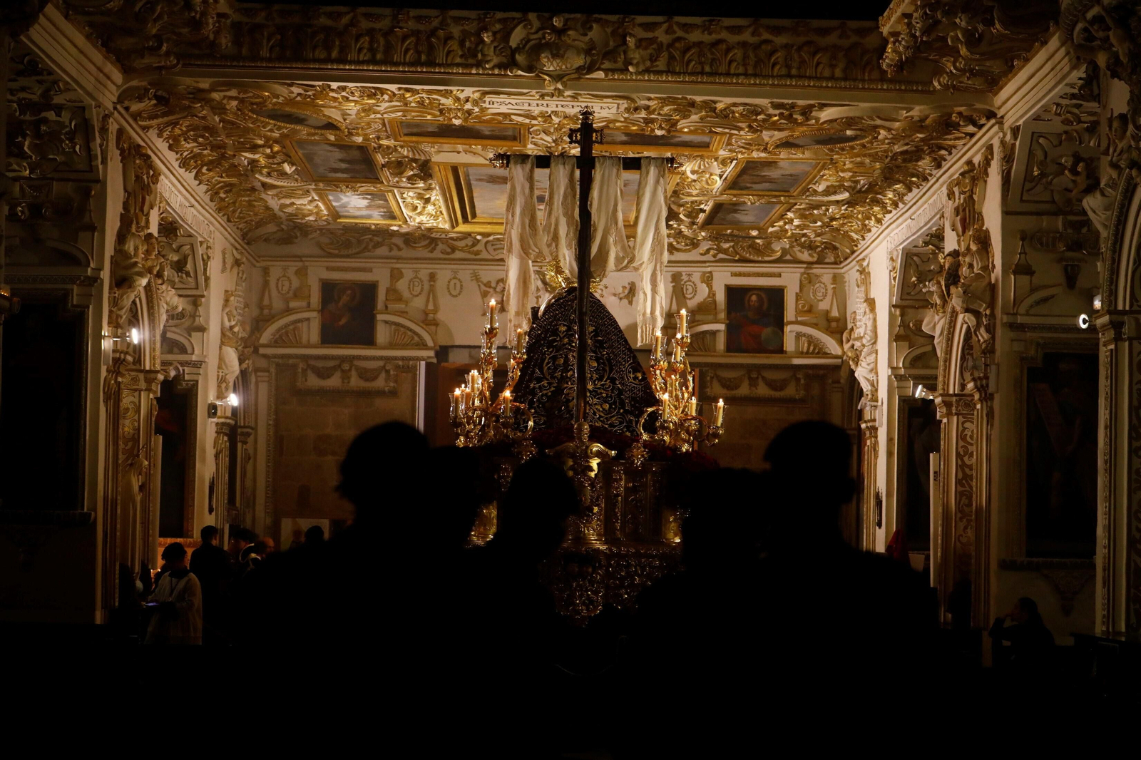 Las mejores imágenes de la hermandad de las Angustias en este Jueves Santo de Córdoba