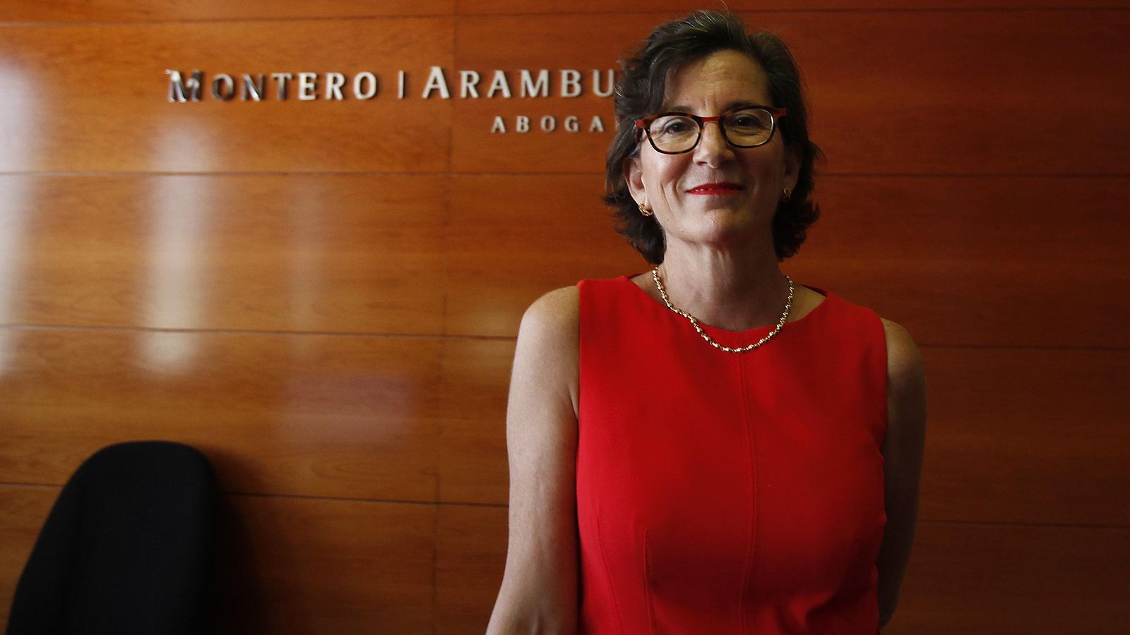 La abogada Encarnación Molino, que defendió a Torrijos. La abogada Encarnación Molino, que defendió a Torrijos.