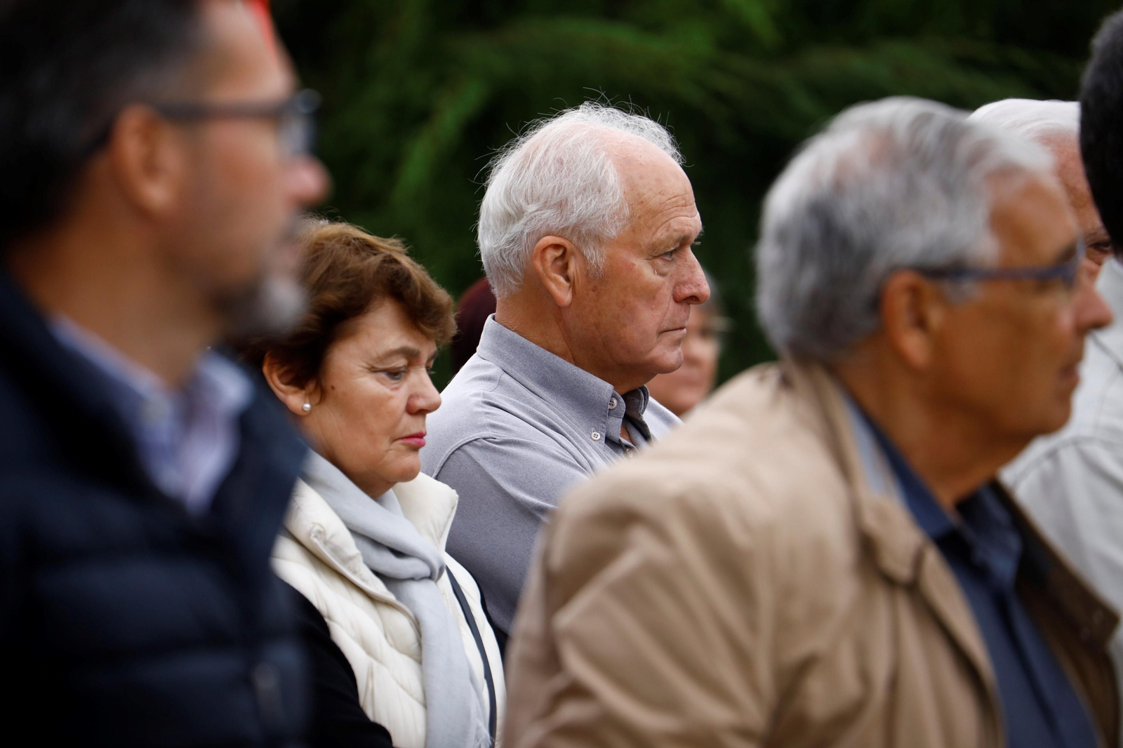 El acto de homenaje previo a las exhumaciones de las fosas en la Salud, en imágenes