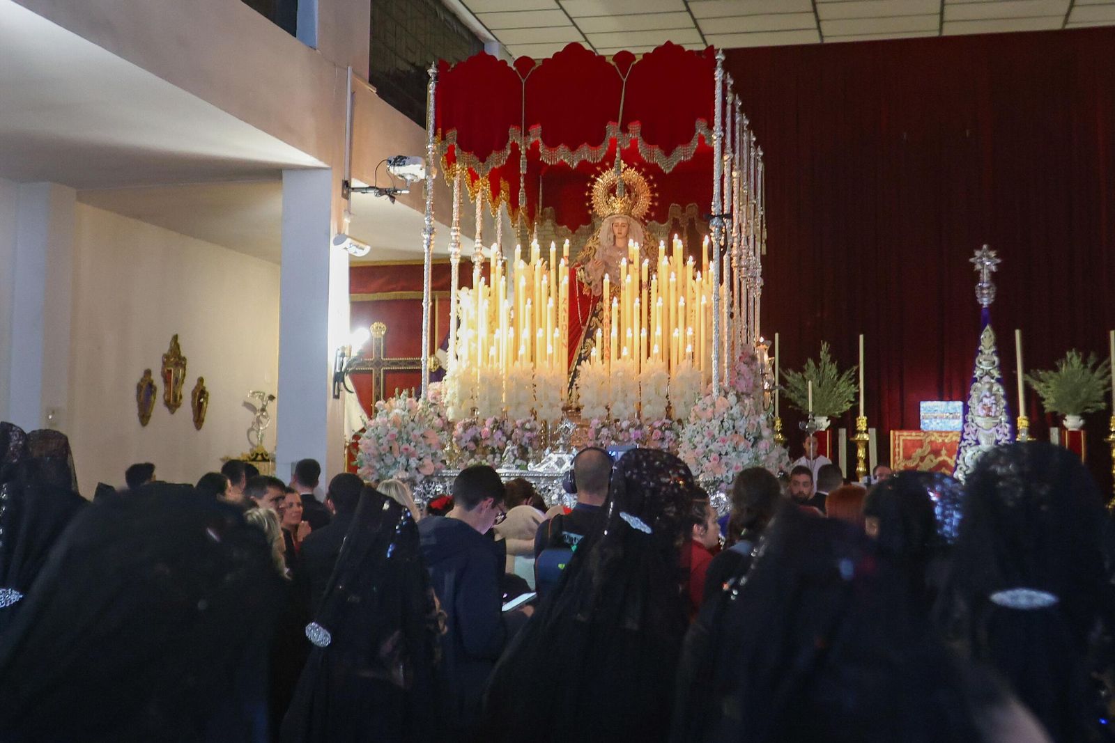 Así vivió la Hermandad de la Sagrada Lanzada la suspensión de su Estación de Penitencia 2025