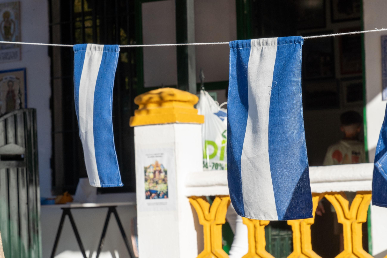 Imágenes de los talleres de la Hermandad de la Victoria de las decoraciones para La Magna Mariana