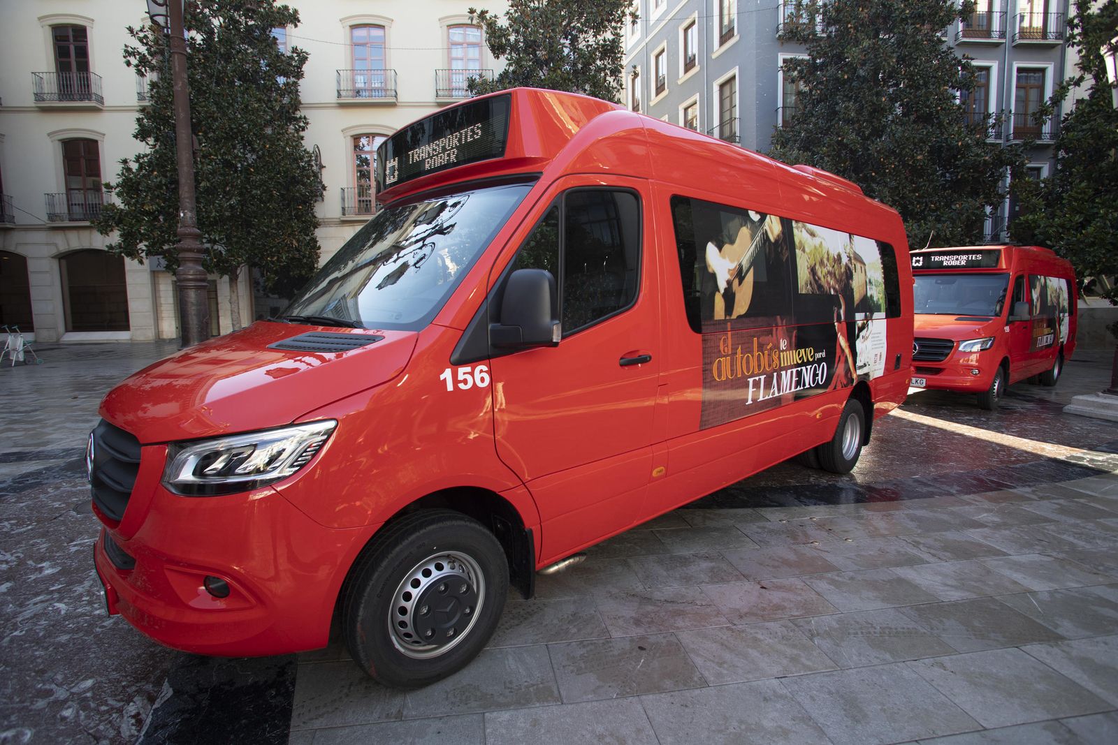 Nuevos microbuses en Granada para Realejo, Albaicín y Sacromonte