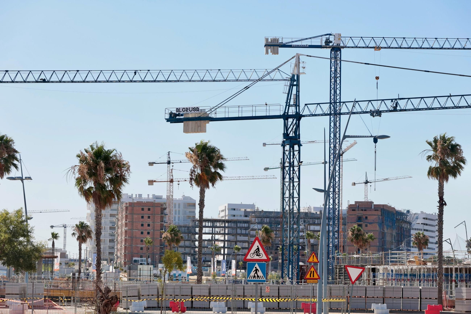 Así crecen de forma imparable las viviendas nuevas de Entrenúcleos (Dos Hermanas)
