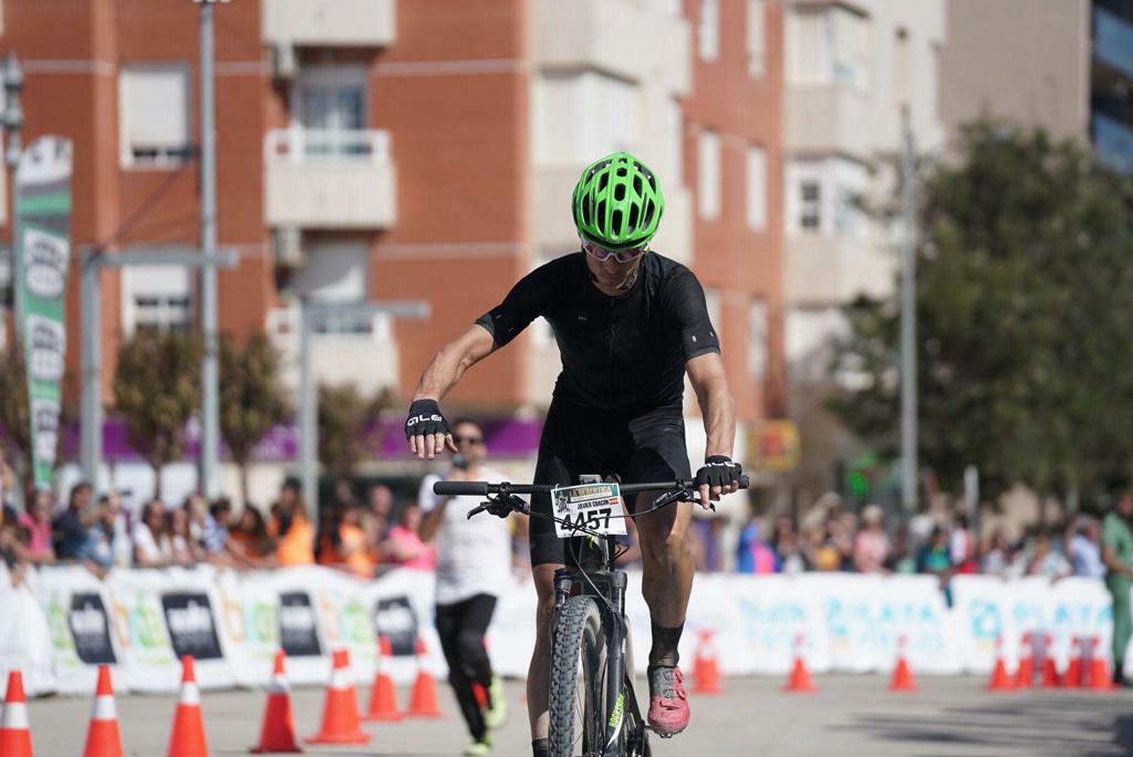 Fotogalería de la llegada de La Desértica
