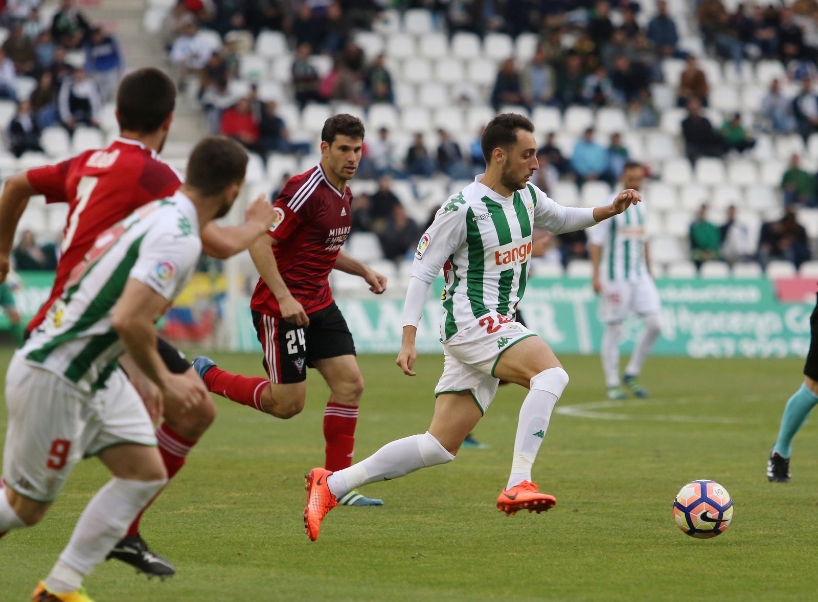 El Córdoba-Mirandés, en imágenes