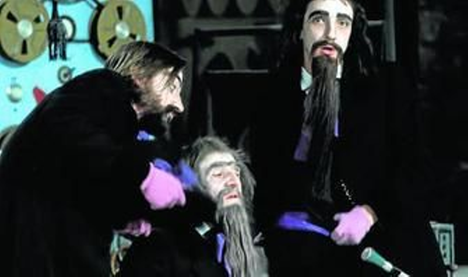 Don Cicuta y los primeros tacañones, parodias del conservadurismo.