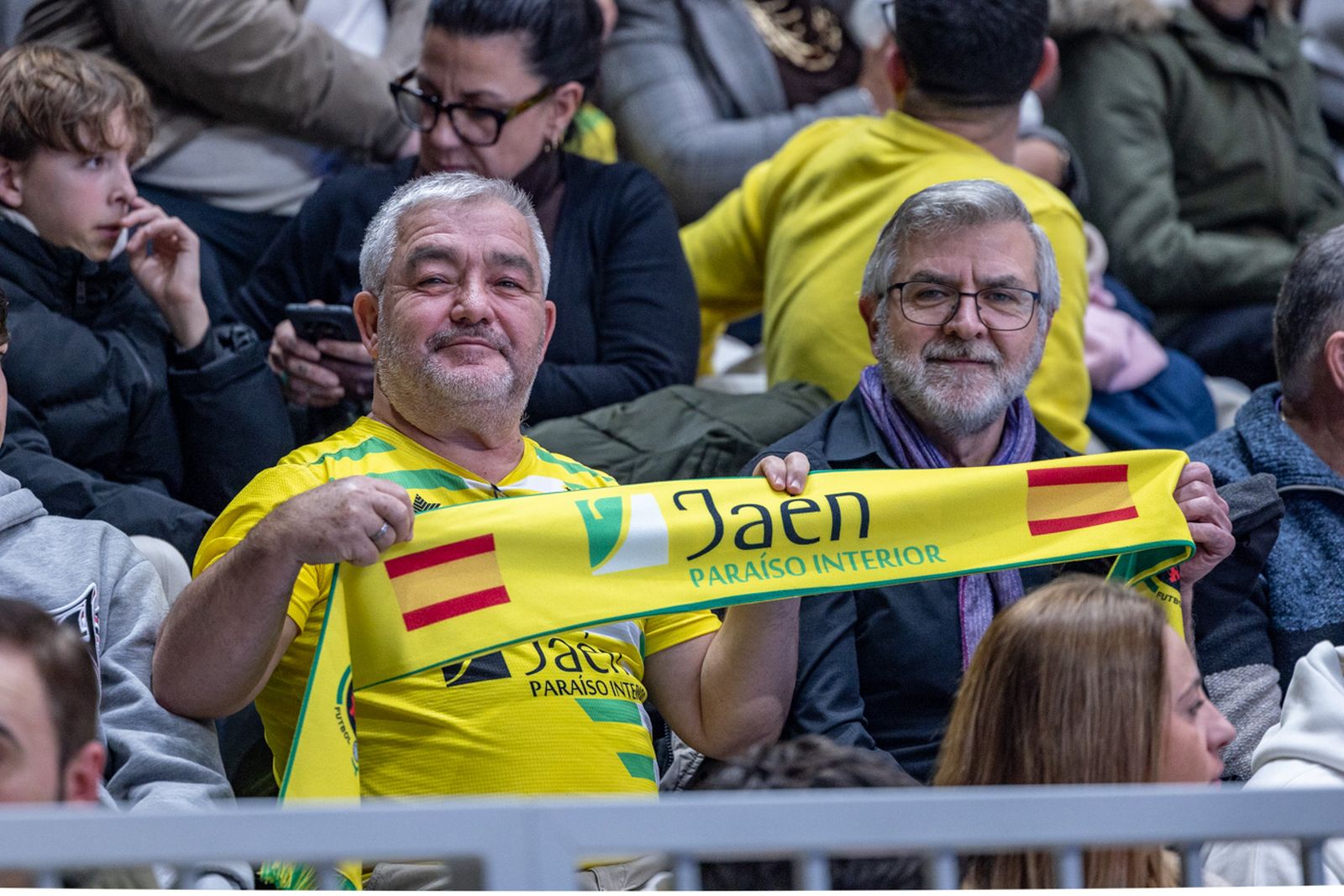 Las mejores imágenes del espectacular encuentro entre Jaén Paraíso Interior FS y Barça (3-3)