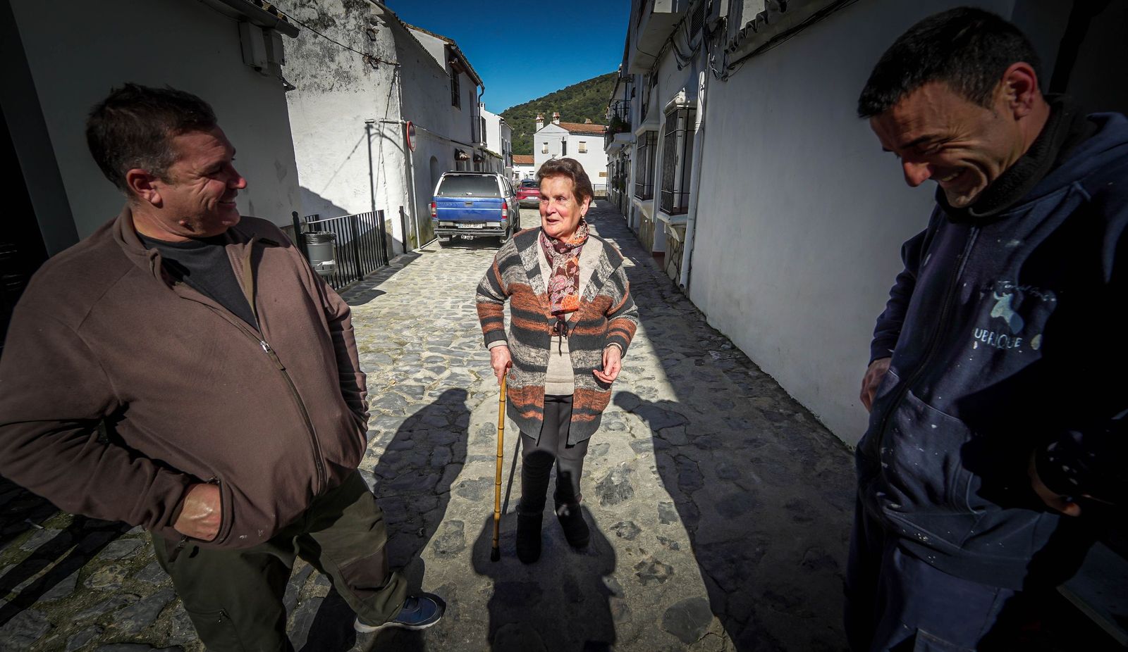 Así es la vida en Benamahoma, aislada por el colapso de la A-372